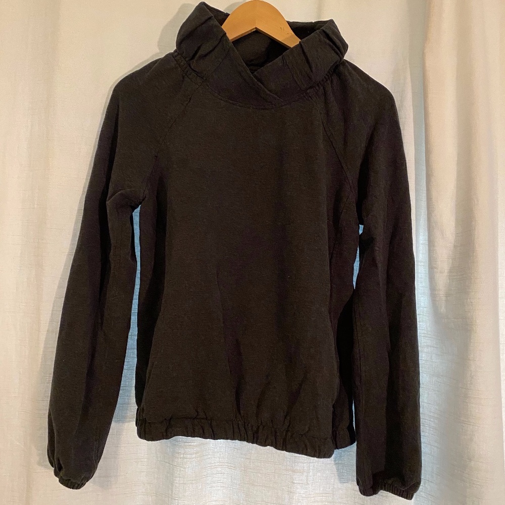 Lululemon Dark Gray Pullover